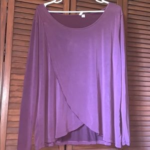 Front slit long sleep tee